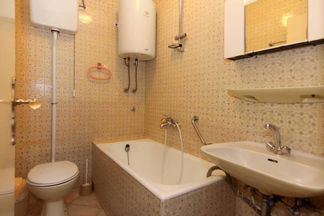 Eco-Apartments With Nice Garden Башка-Вода Екстер'єр фото